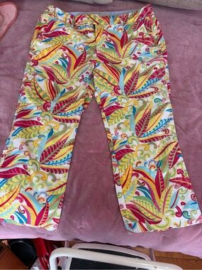 Tommy Hilfiger Multicolor Floral-Leaf Capri Pants